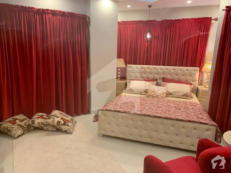 Bahria Town Phase 7 Fully Furnished Room Available For Rent