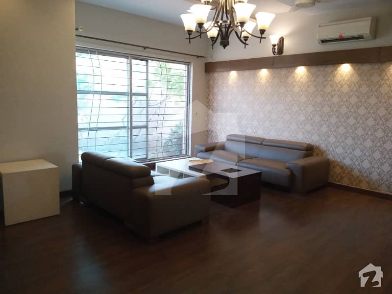 Kanal Outclass Bungalow For Rent In Heart Of Dha Attached Orignal Pictures