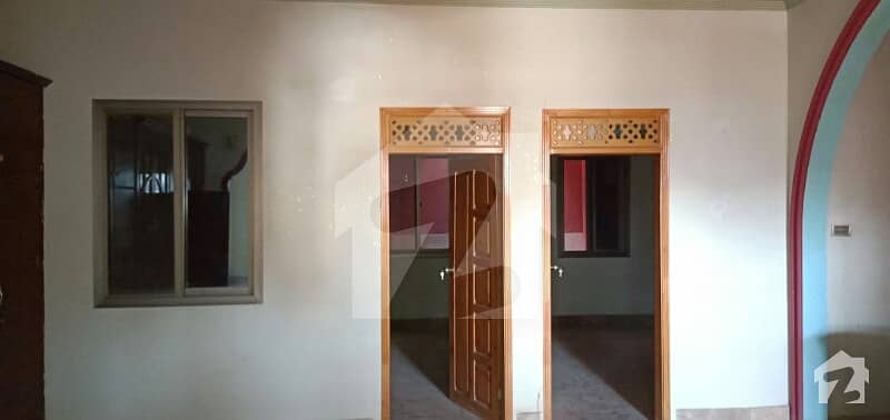 گلشنِ معمار - سیکٹر وائے گلشنِ معمار گداپ ٹاؤن کراچی میں 3 کمروں کا 8 مرلہ بالائی پورشن 30 ہزار میں کرایہ پر دستیاب ہے۔
