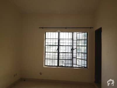 1 Kanal Separate Gate 1 Bed Is Available For Rent In Dha Phase 1 Block B