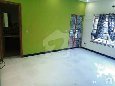 12 Marla Upper Portion 1st Entry Luxury House For Rent In Awais Qarni Block Bahria Town Lahore 12 Marla Upper Portion 1st Entry Luxury House For Rent In Awais Qarni Block Bahria Town Lahore