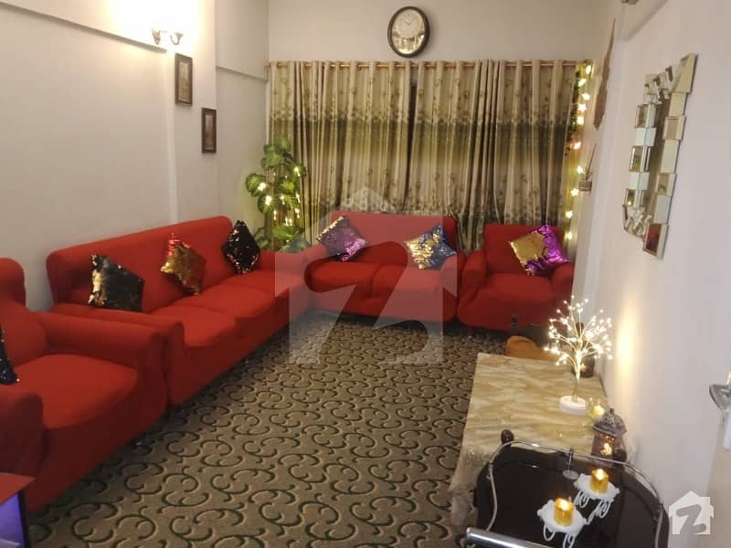 900  Square Feet Flat Ideally Situated In Gulshan-E-iqbal Town