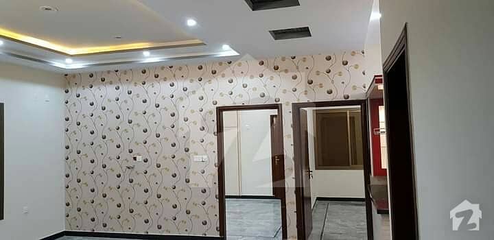 گلشنِ معمار - سیکٹر وائے گلشنِ معمار گداپ ٹاؤن کراچی میں 3 کمروں کا 8 مرلہ بالائی پورشن 30 ہزار میں کرایہ پر دستیاب ہے۔