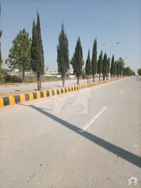 E18 Gulshan E Sehat Islamabad Kanal On Double Road