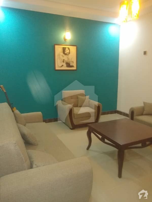 1350  Square Feet Flat Is Available In Baloch Colony