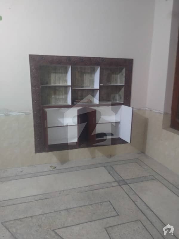 شاداب کالونی فیصل آباد میں 5 کمروں کا 5 مرلہ مکان 1.2 کروڑ میں برائے فروخت۔