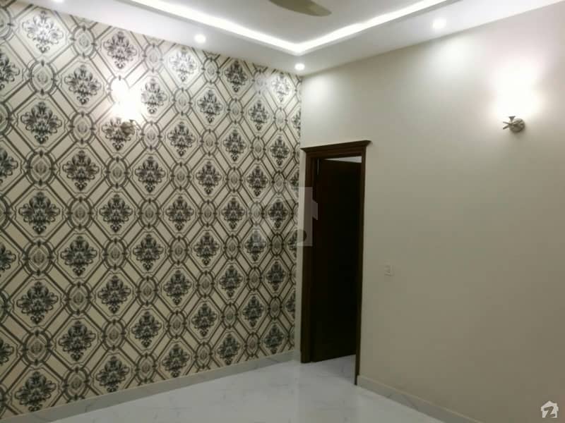 ملٹری اکاؤنٹس ہاؤسنگ سوسائٹی لاہور میں 5 کمروں کا 6 مرلہ مکان 1.35 کروڑ میں برائے فروخت۔