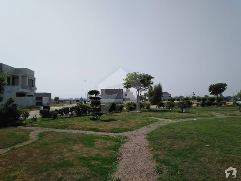 7 Marla Residential Plot In Central Roshaan Homes For Sale