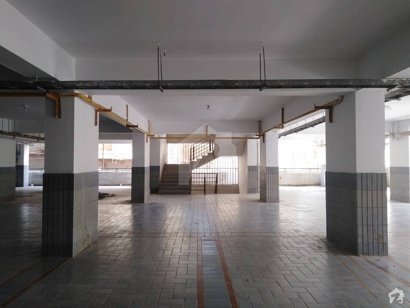 1700 Square Feet Flat In Rashid Minhas Road Is Available