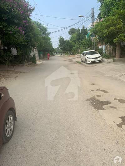 آئی ۔ 10/1 آئی ۔ 10 اسلام آباد میں 4 کمروں کا 6 مرلہ مکان 1.75 کروڑ میں برائے فروخت۔ آئی ۔ 10/1 آئی ۔ 10 اسلام آباد میں 4 کمروں کا 6 مرلہ مکان 1.75 کروڑ میں برائے فروخت۔