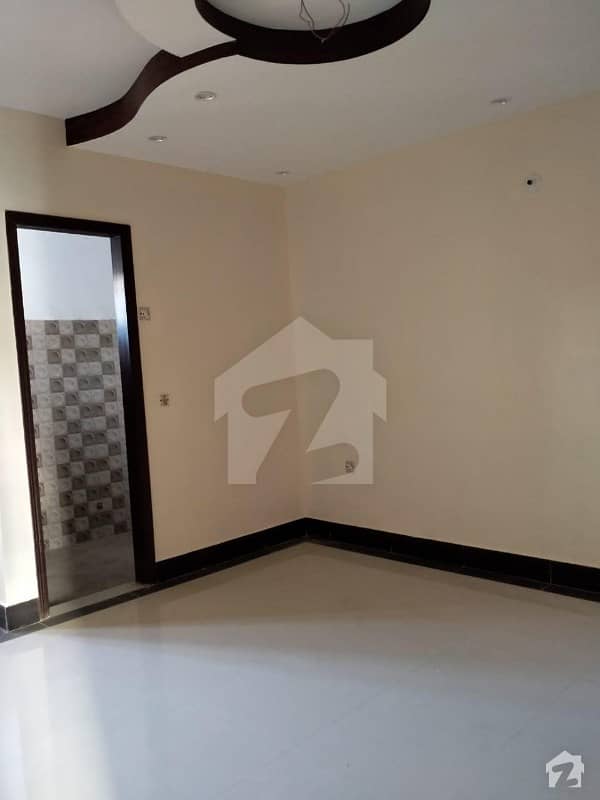 House Of 120 Square Yards In Gulshan-e-Iqbal Town For Sale