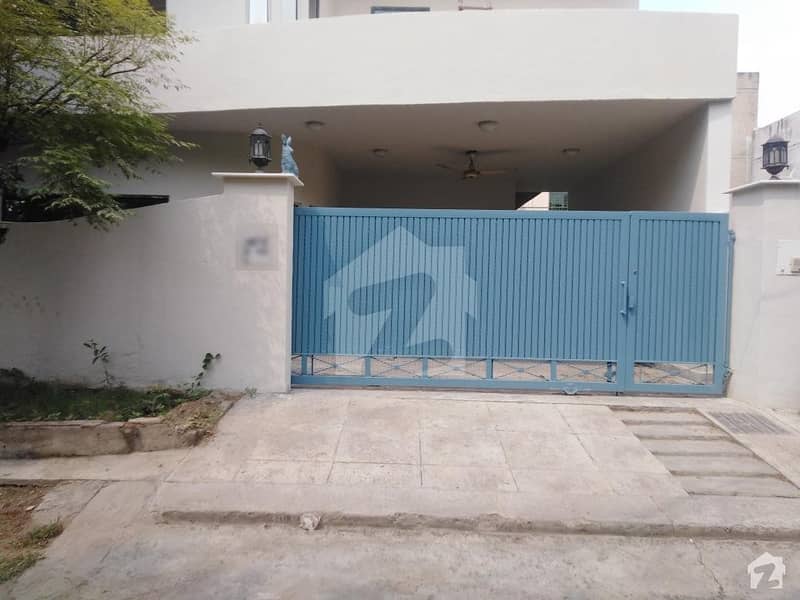 10 Marla House Situated In PIA Housing Scheme For Rent