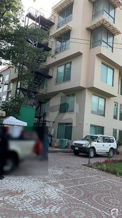 ڈپلومیٹک انکلیو اسلام آباد میں 18 مرلہ عمارت 75 کروڑ میں برائے فروخت۔ ڈپلومیٹک انکلیو اسلام آباد میں 18 مرلہ عمارت 75 کروڑ میں برائے فروخت۔
