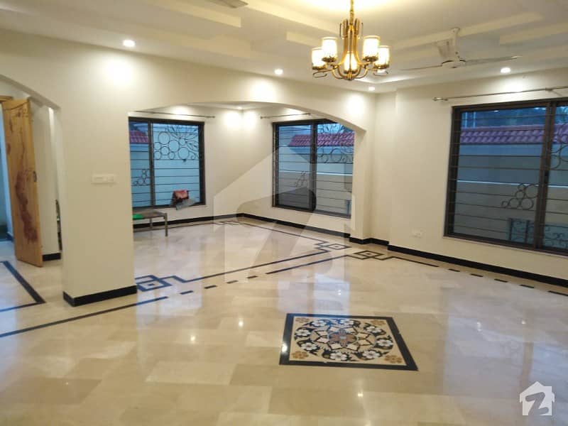 F-6 666 Sq Yard Brand New House Having 9 Bedrooms With Attached Bathrooms Is Available For Rent