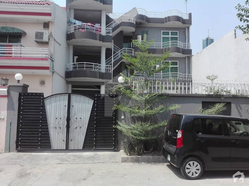 13.25 Marla House In Canal Bank Housing Scheme For Sale