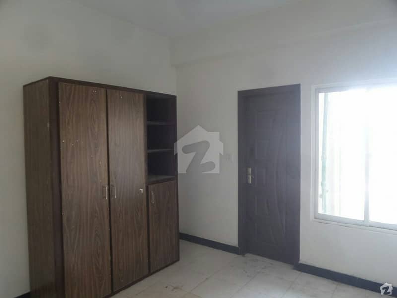 850 Square Feet Flat Is Available In Airport Housing Society