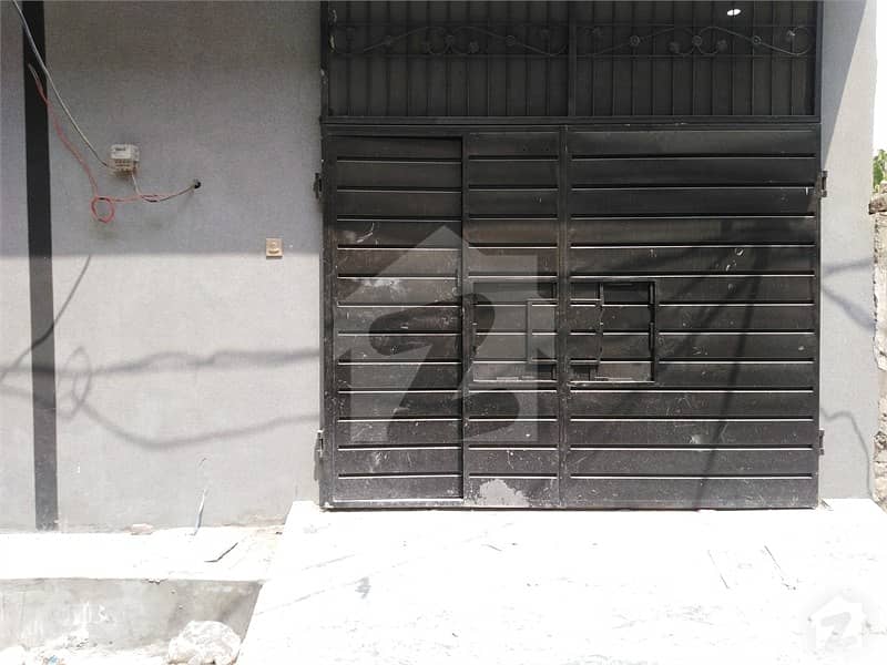 2.5 Marla House In Central Aashiana Road For Sale