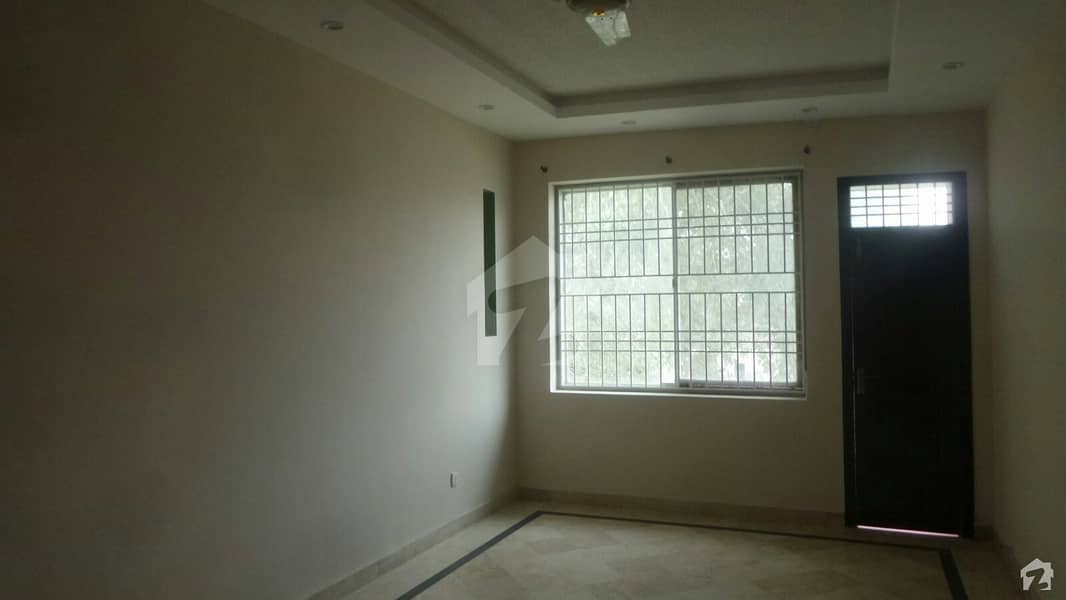 In E-11 20 Marla Lower Portion For Rent