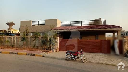 بحریہ ٹاؤن فیز 8 ۔ بلاک اے بحریہ ٹاؤن فیز 8 بحریہ ٹاؤن راولپنڈی راولپنڈی میں 5 کمروں کا 1.85 کنال مکان 5 کروڑ میں برائے فروخت۔ بحریہ ٹاؤن فیز 8 ۔ بلاک اے بحریہ ٹاؤن فیز 8 بحریہ ٹاؤن راولپنڈی راولپنڈی میں 5 کمروں کا 1.85 کنال مکان 5 کروڑ میں برائے فروخت۔