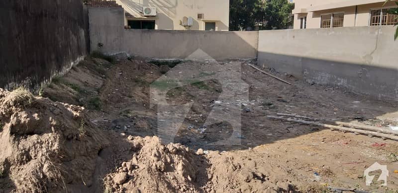 One Kanal Plot For Sale In Spring Block Bahria Town Lahore