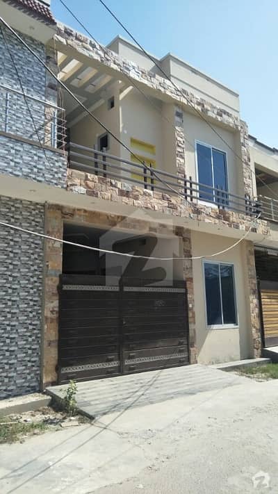 شادمان سٹی فیز 2 شادمان سٹی بہاولپور میں 1 کمرے کا 4 مرلہ مکان 55 لاکھ میں برائے فروخت۔ شادمان سٹی فیز 2 شادمان سٹی بہاولپور میں 1 کمرے کا 4 مرلہ مکان 55 لاکھ میں برائے فروخت۔