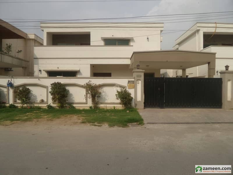 1 Kanal House For Sale