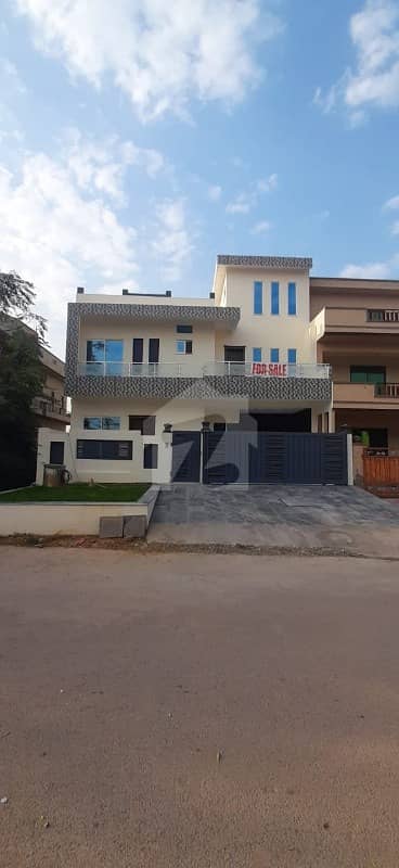 Triple Storey 35x70 Brand New House For Sale In G13