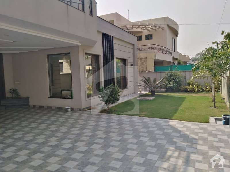 Kanal New Bungalow For Rent In DHA Phase 4