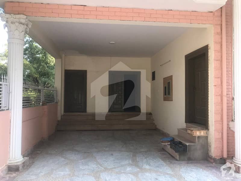 House Is Available For Sale In Islamabad F-11
