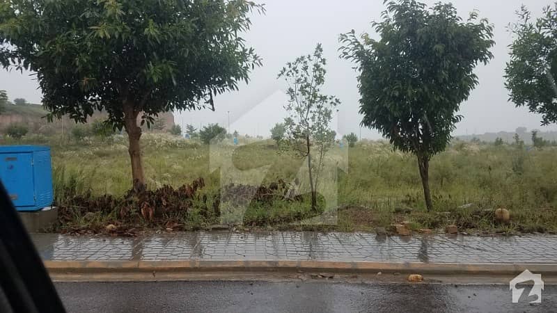 1 kanal plot for sale,Dha 5,sector F,Islamabad,  5 marla x land, height location
