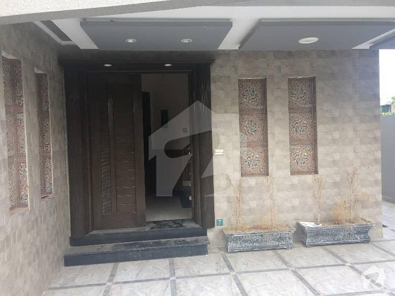 10 Marla Brand New Classic House For Rent In Bahria Town Lahore