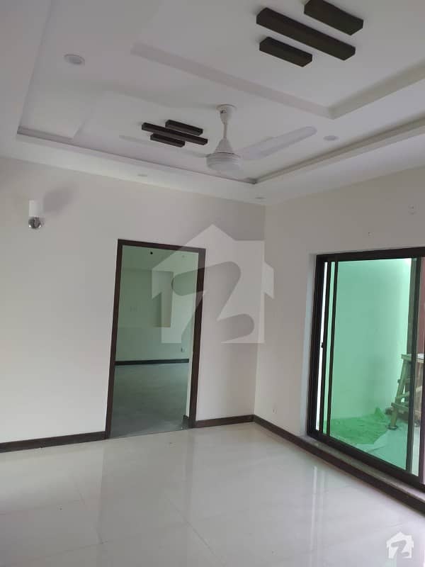 11 Marla Corner House For Rent In Dd Block Phase 4 Dha Lahore