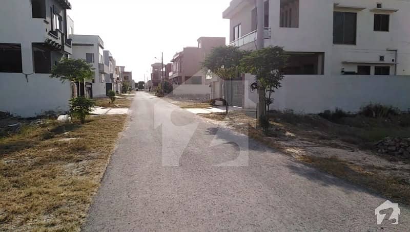 Stunning 1800  Square Feet Residential Plot In Dha 11 Rahbar Available