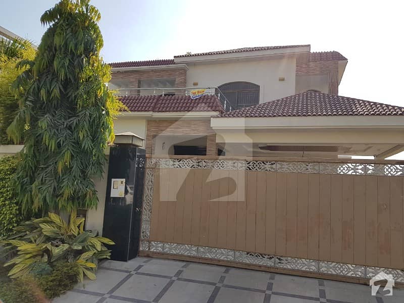 Luxurious Bungalow Available For Rent At Hot Location
