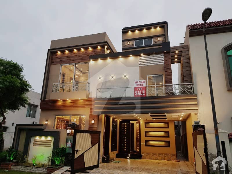 10.66 Marla Brand New Ideal Classic House For Rent In Bahria Town Lahore