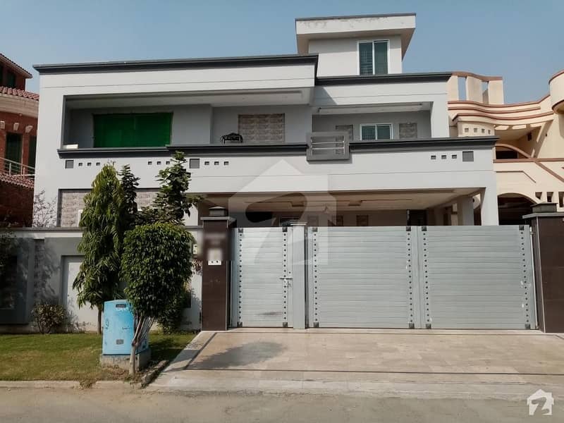 1 Kanal House For Sale In DC Colony