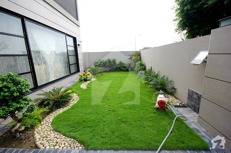 Deal Of The Week 01 Kanal Luxurious Bungalow For Sale In Block B