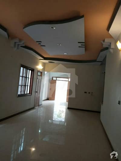 400 Sq Yards First Floor With Roof Huge Bedrooms Portion For Sale