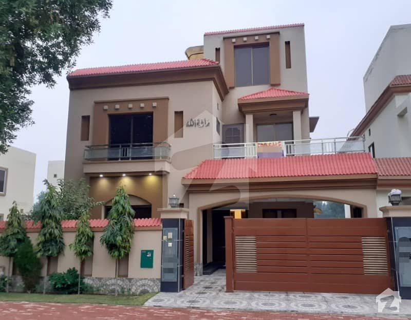10 Marla House For Rent In Jasmine Block Sector C Bahria Town Lahore 10 Marla House For Rent In Jasmine Block Sector C Bahria Town Lahore