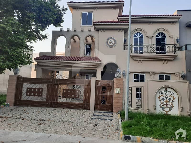 House Sized 2250  Square Feet Is Available For Sale In Citi Housing Society
