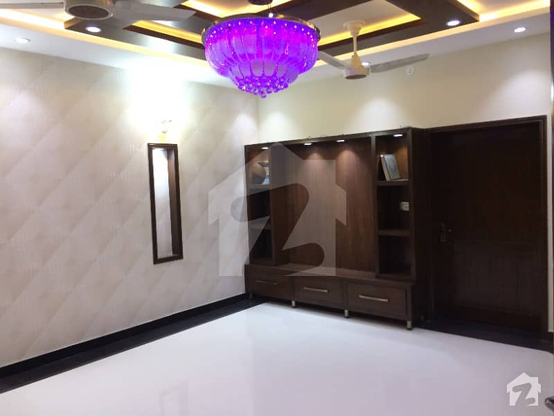10 Marla Brand New House For Rent In  Bahria Town Lahore