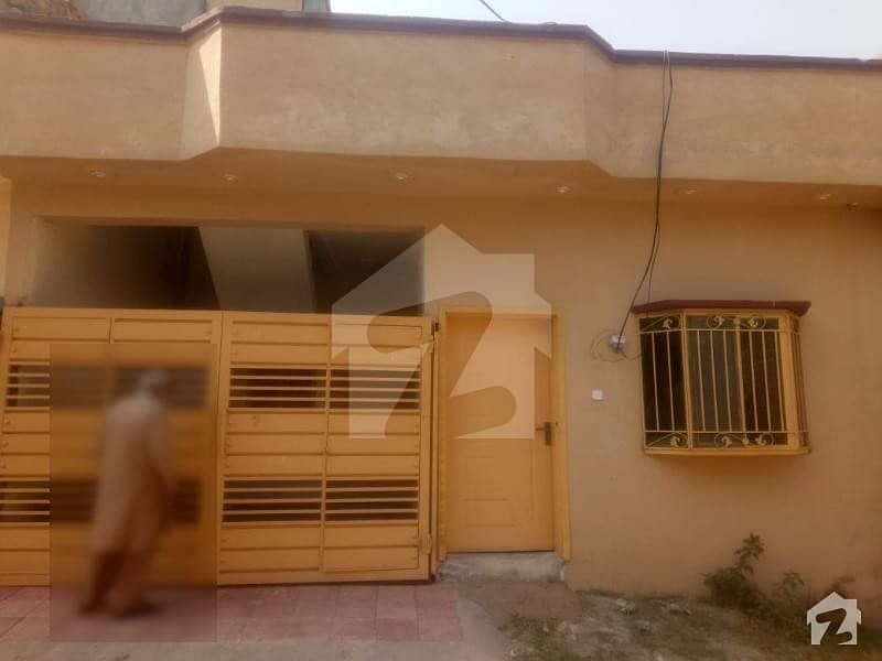 ثمر زر ہاؤسنگ سوسائٹی راولپنڈی میں 2 کمروں کا 4 مرلہ مکان 35 لاکھ میں برائے فروخت۔ ثمر زر ہاؤسنگ سوسائٹی راولپنڈی میں 2 کمروں کا 4 مرلہ مکان 35 لاکھ میں برائے فروخت۔