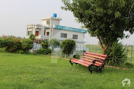 یونیورسٹی ٹاؤن ۔ بلاک ڈی یونیورسٹی ٹاؤن اسلام آباد میں 10 مرلہ رہائشی پلاٹ 45 لاکھ میں برائے فروخت۔ یونیورسٹی ٹاؤن ۔ بلاک ڈی یونیورسٹی ٹاؤن اسلام آباد میں 10 مرلہ رہائشی پلاٹ 45 لاکھ میں برائے فروخت۔