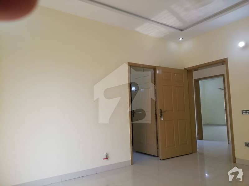 1 Kanal Full House Available For Rent In Phase 4 Block Aa Dha Lahore
