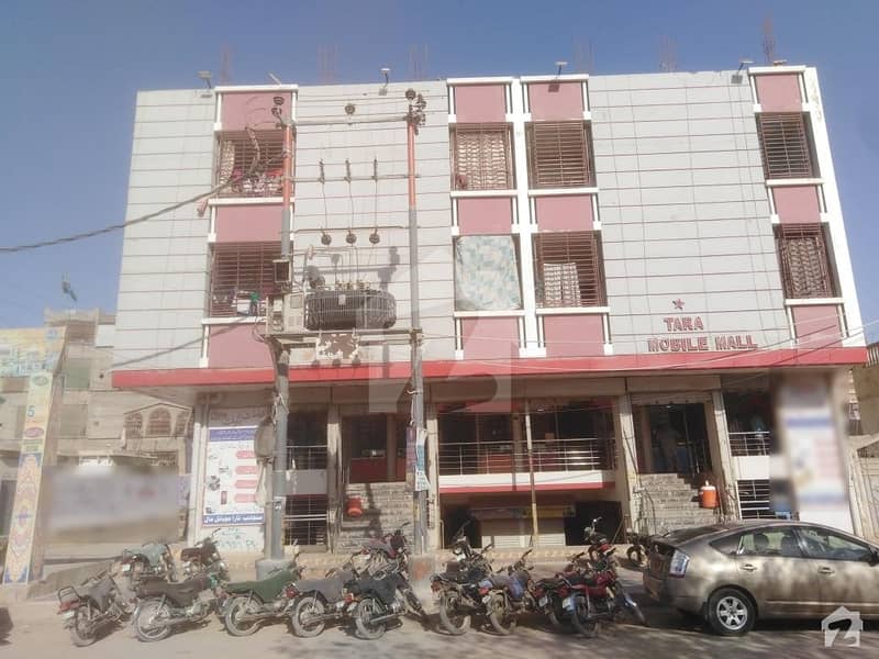 گلشنِ بہار اورنگی ٹاؤن کراچی میں 2 کمروں کا 3 مرلہ فلیٹ 38.5 لاکھ میں برائے فروخت۔