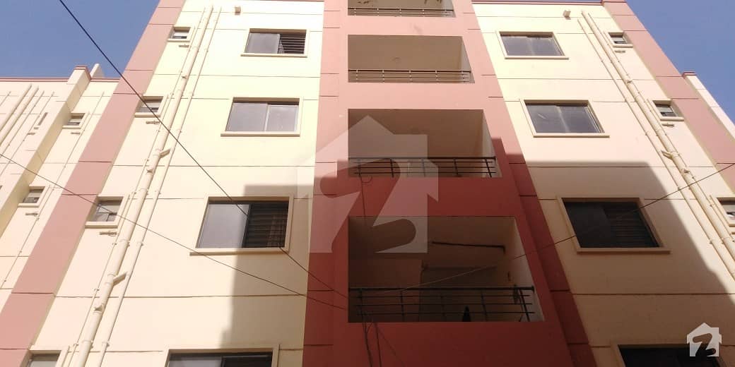 صائمہ عریبین ولاز گداپ ٹاؤن کراچی میں 3 کمروں کا 10 مرلہ مکان 1.99 کروڑ میں برائے فروخت۔