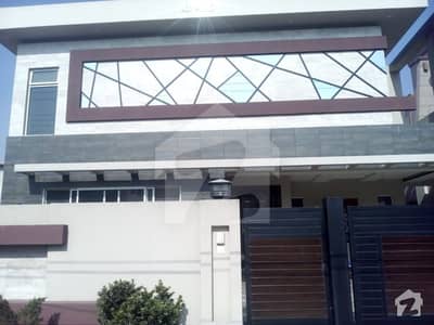 Defence Offer Kanal Brand New Upper Portion Bed 3 Separate Gate Tile Plus Wooden Flooring Company Kitchen Phase 7 Defence Offer Kanal Brand New Upper Portion Bed 3 Separate Gate Tile Plus Wooden Flooring Company Kitchen Phase 7