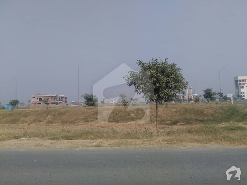 S 1753 Next To Corner 4500  Square Feet Residential Plot Situated In Dha Defence For Sale