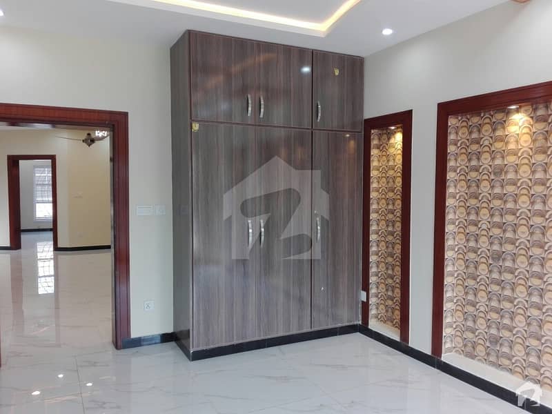 10 Marla Upper Portion Is Available In Bahria Town Rawalpindi