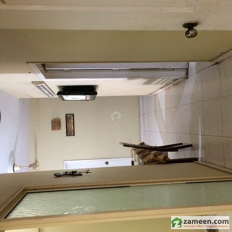 Golden Heights Flat is Available for Sale in GulistaneJohar Block13 Golden Heights Flat is Available for Sale in GulistaneJohar Block13